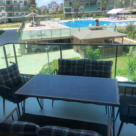 Olive Garden Apartment *